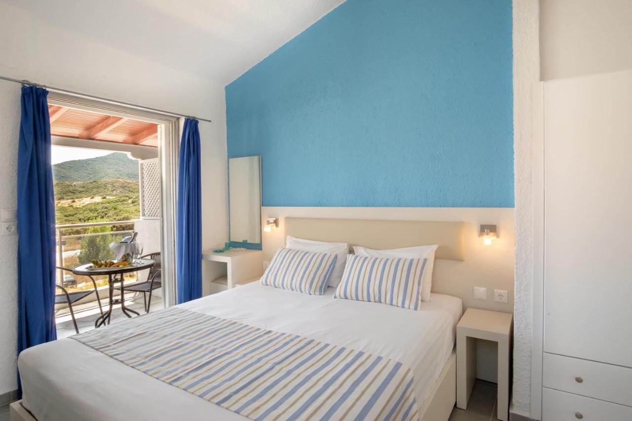 Blue Senses Apartments Sarti Buitenkant foto