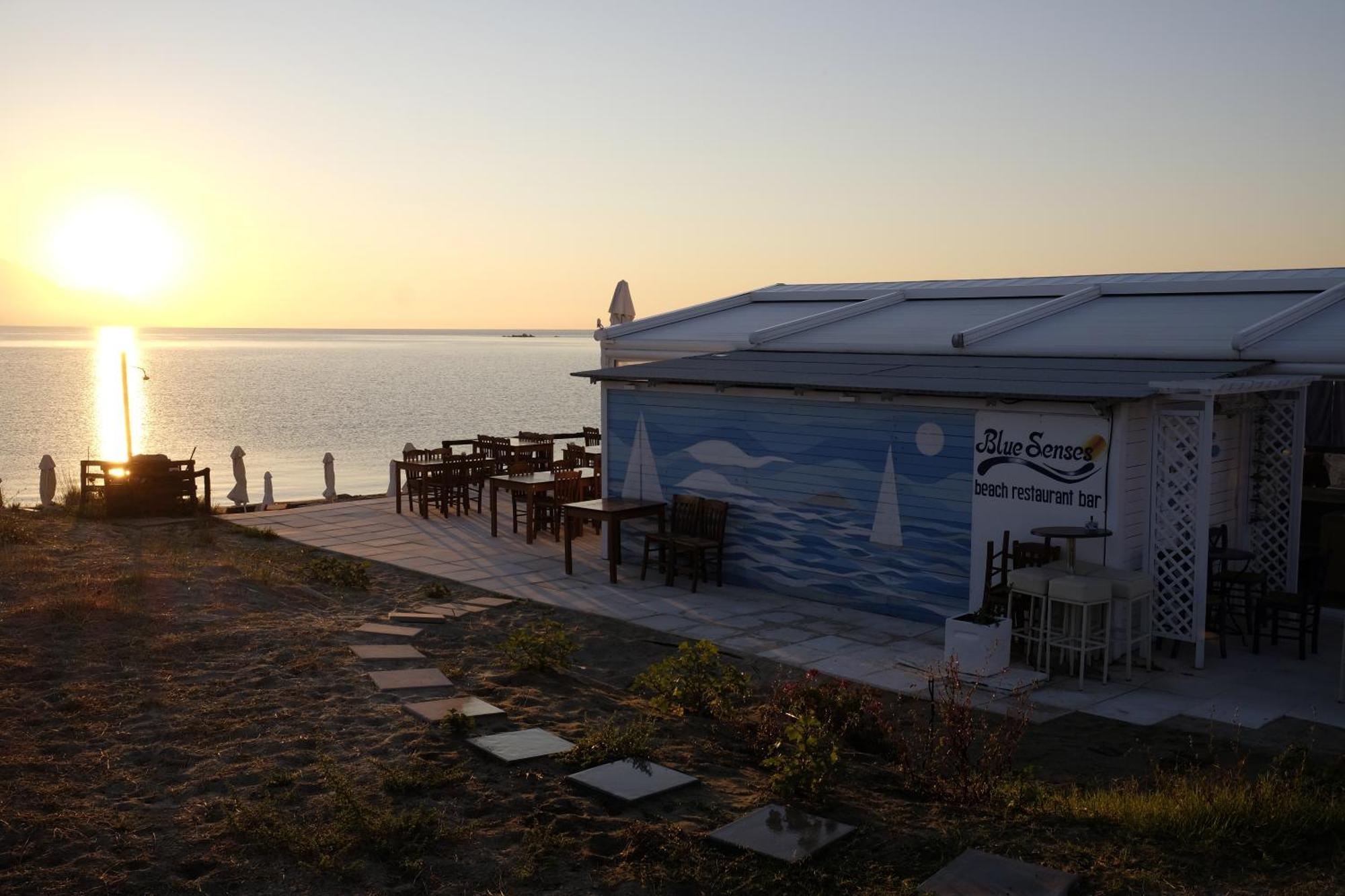 Blue Senses Apartments Sarti Buitenkant foto