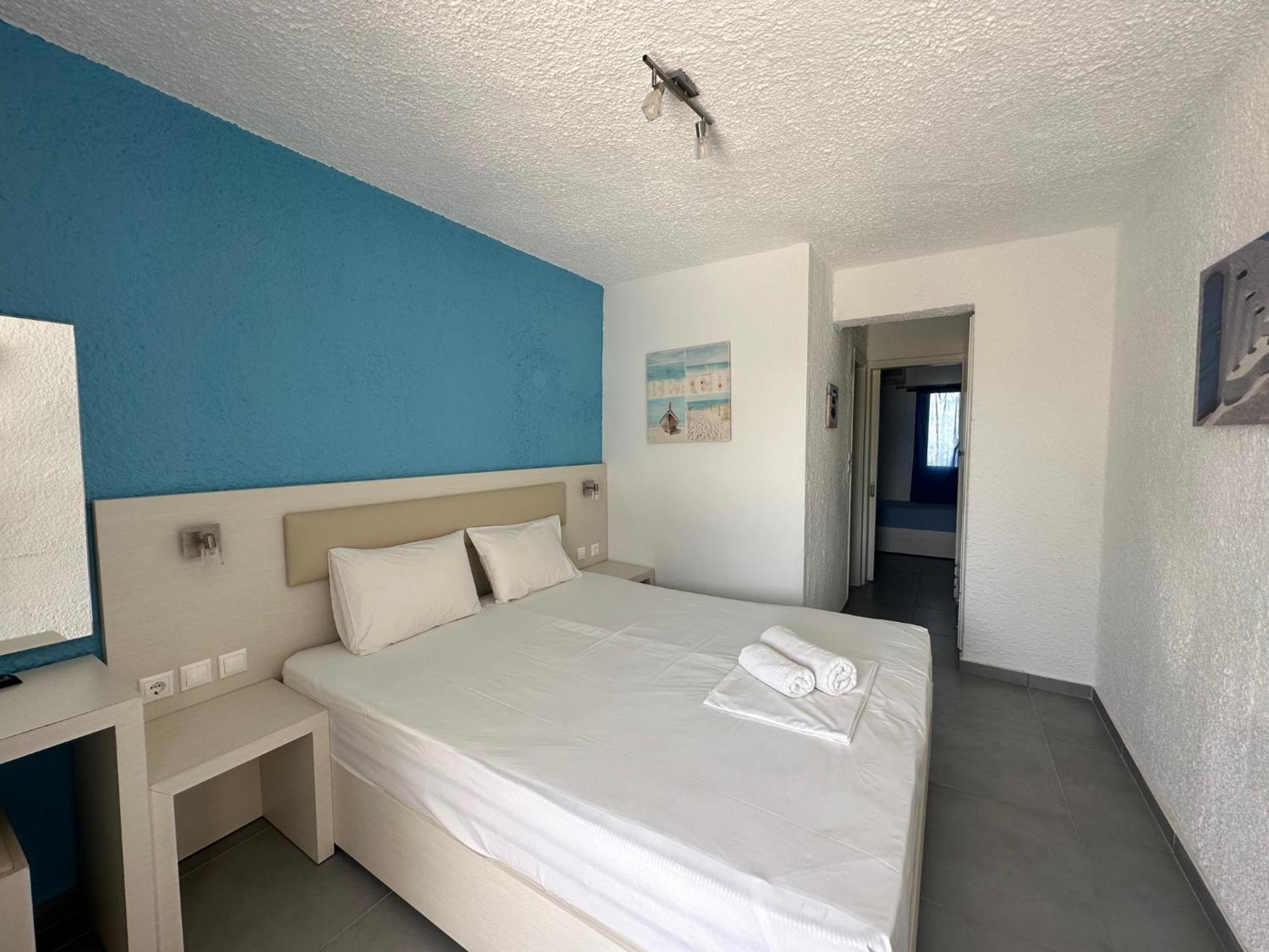 Blue Senses Apartments Sarti Buitenkant foto